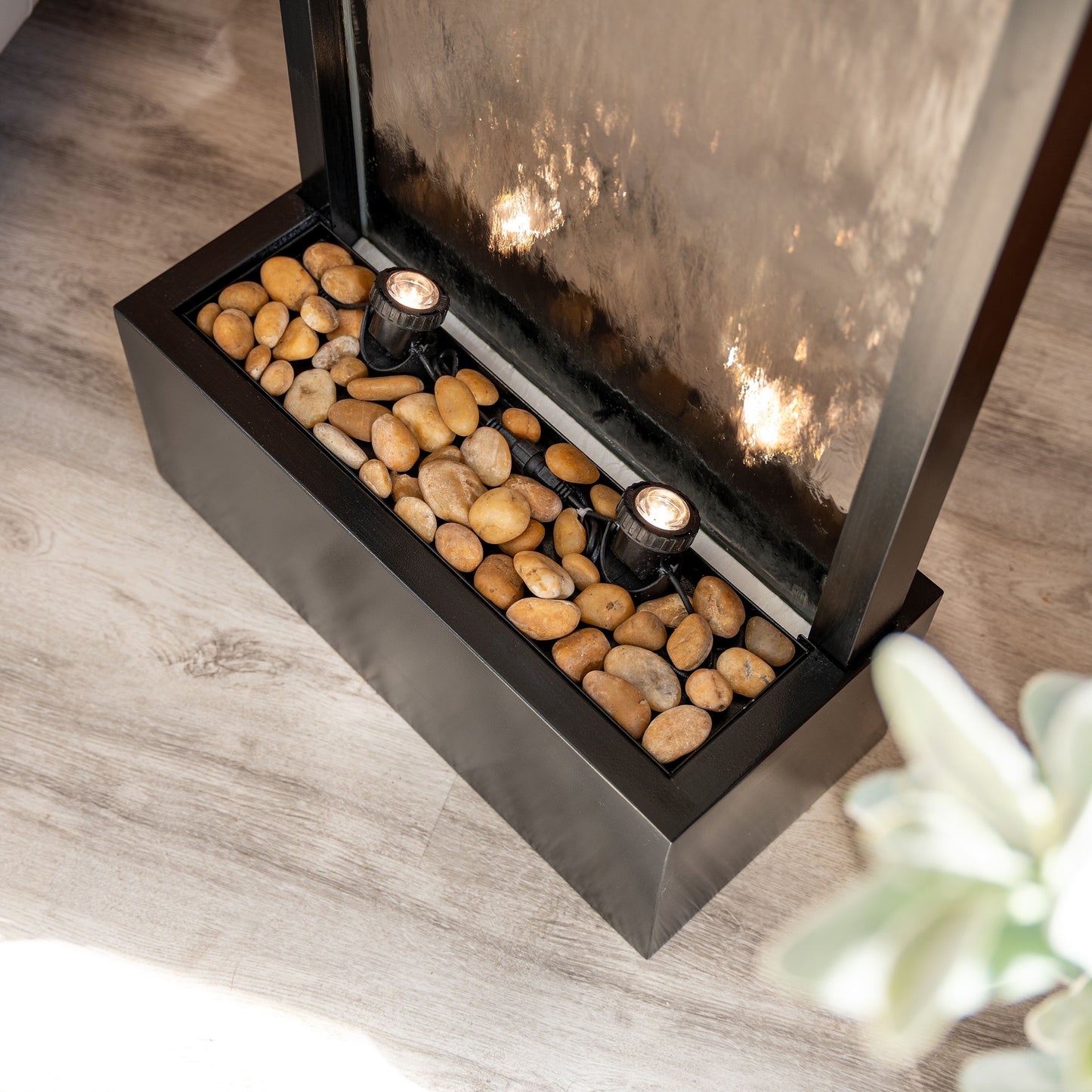 68" Aluminum Steel Clear Glass Fountain